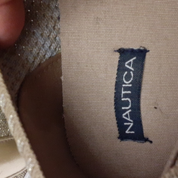 Nautica size 6.5 women's gold metallic slip on sneaker. - Picture 7 of 14